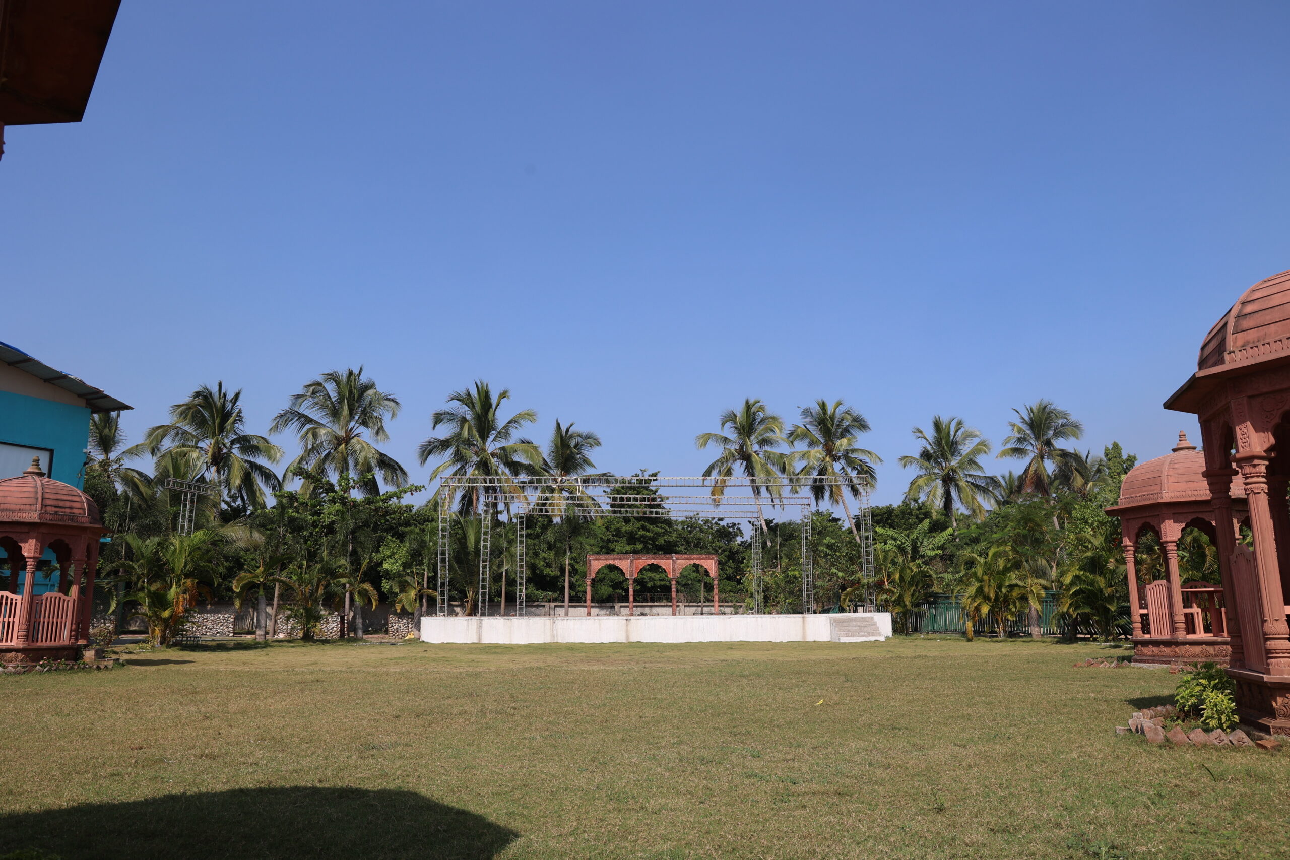 DAN Resorts