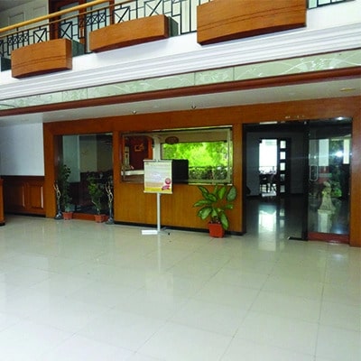 Hotel Maharaja Regency Satara