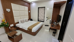 Hotel Raj Palace