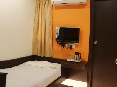 Sabarees Residency