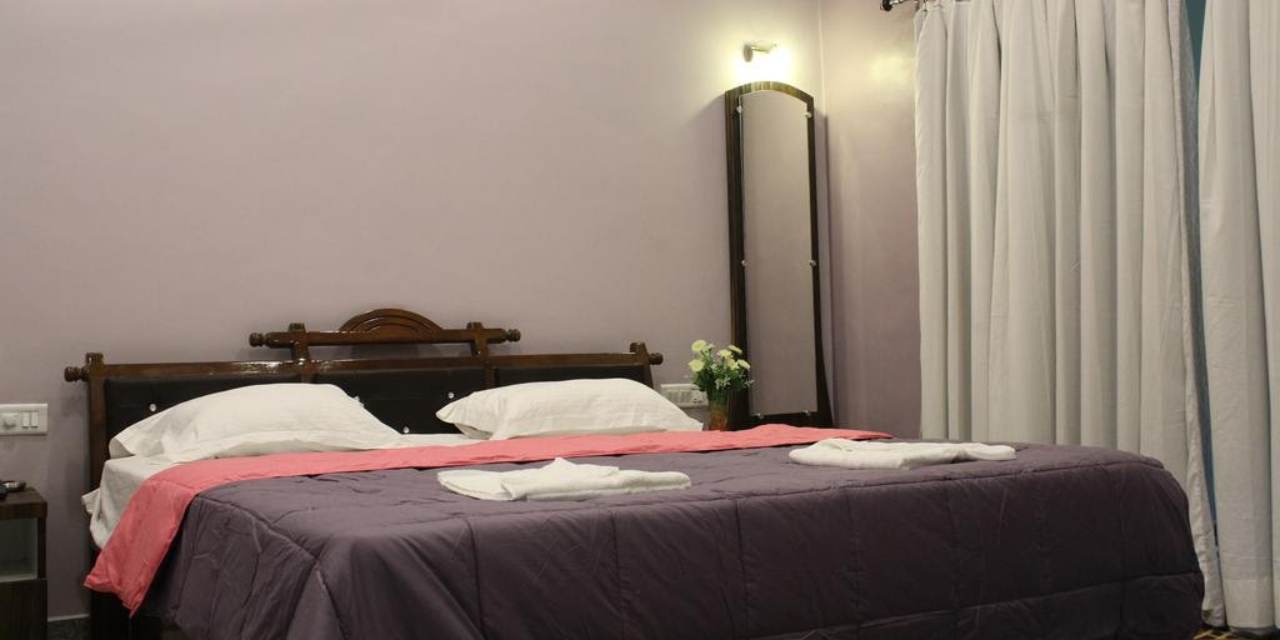 Shivraj Palace Resort