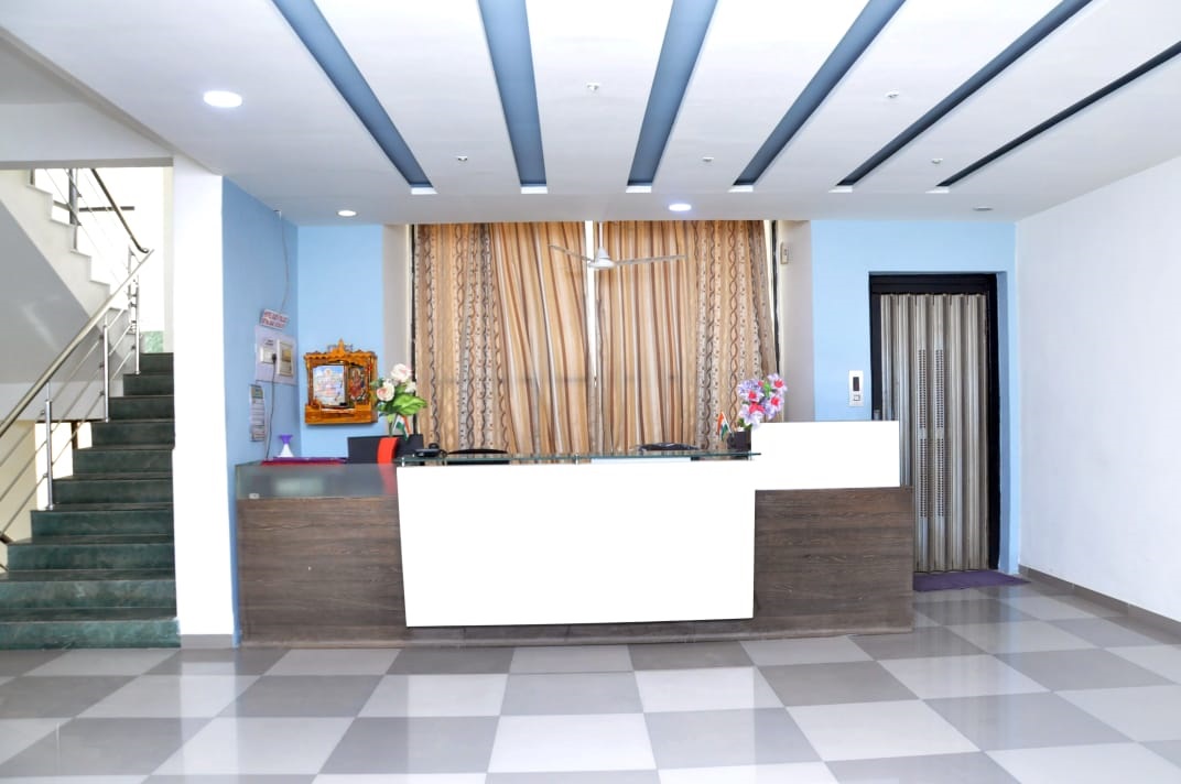 Radhe Palace