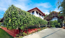 Kadkani River Resort