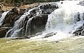 Patudi Waterfalls in Kandhamal