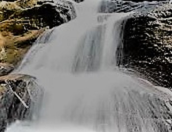 Killiyur Falls in Erode