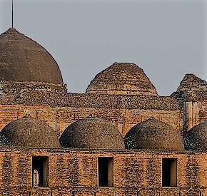 Katra Masjid in Berhampore