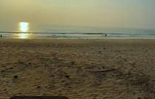 Asra Mahal Beach
