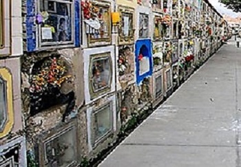 La Paz Cemetery in La Paz