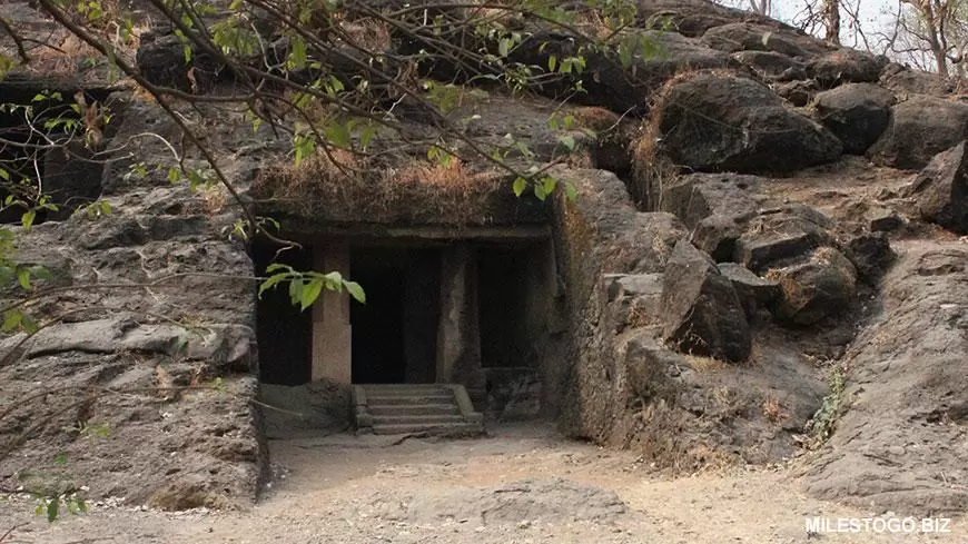 MAHAKALI CAVES