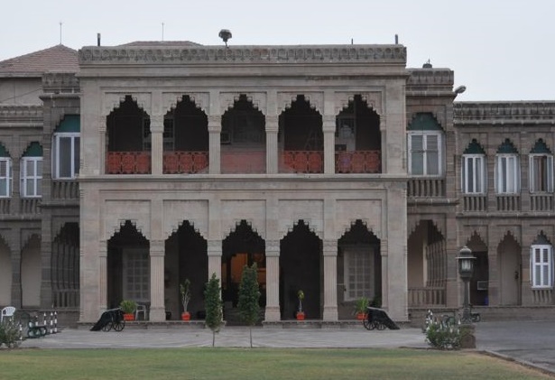 Nilambag Palace