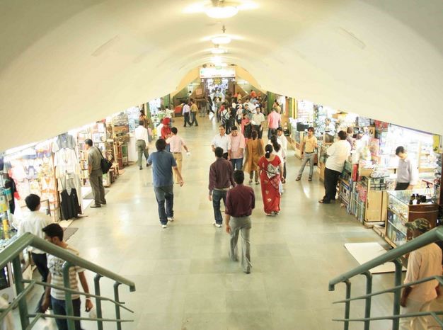 PALIKA BAZAR (MARKET)