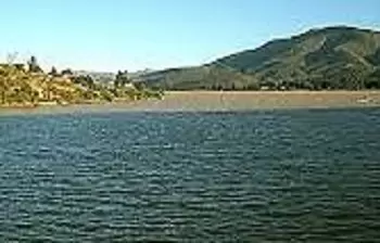 La Angostura Lake