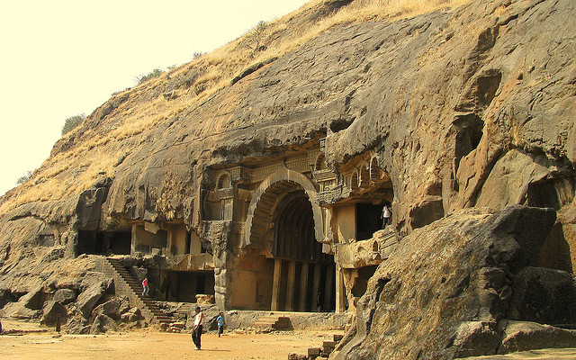 BEDSE CAVES