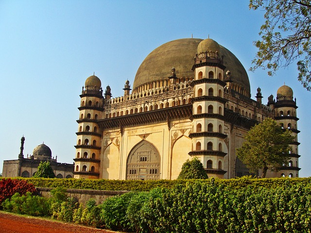 Gol Gumbaz in Bijapur