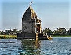 Shiva Temple in Narmada Rajpipla