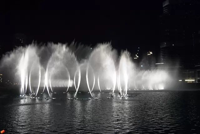 Dubai Fountain: A Spectacular Water Show