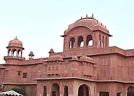 Lalgarh Palace