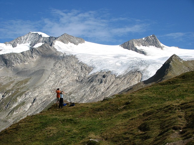 Satopanth Glacier
