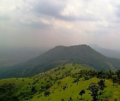 Kodikuthimala 