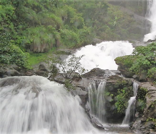 Iruppu Falls