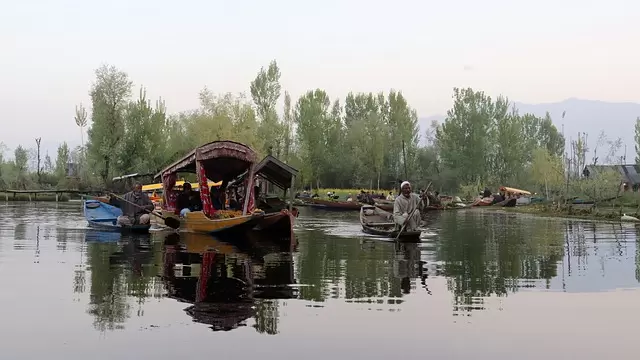 Dal Lake