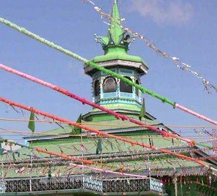 Ziarat Baba Hyder Reshi in Anantnag
