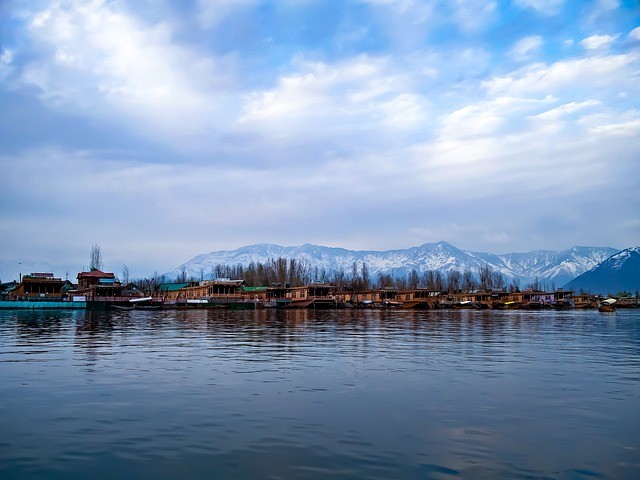 Kashmir Paradise Tour